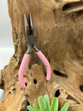 Pince dentelée rose