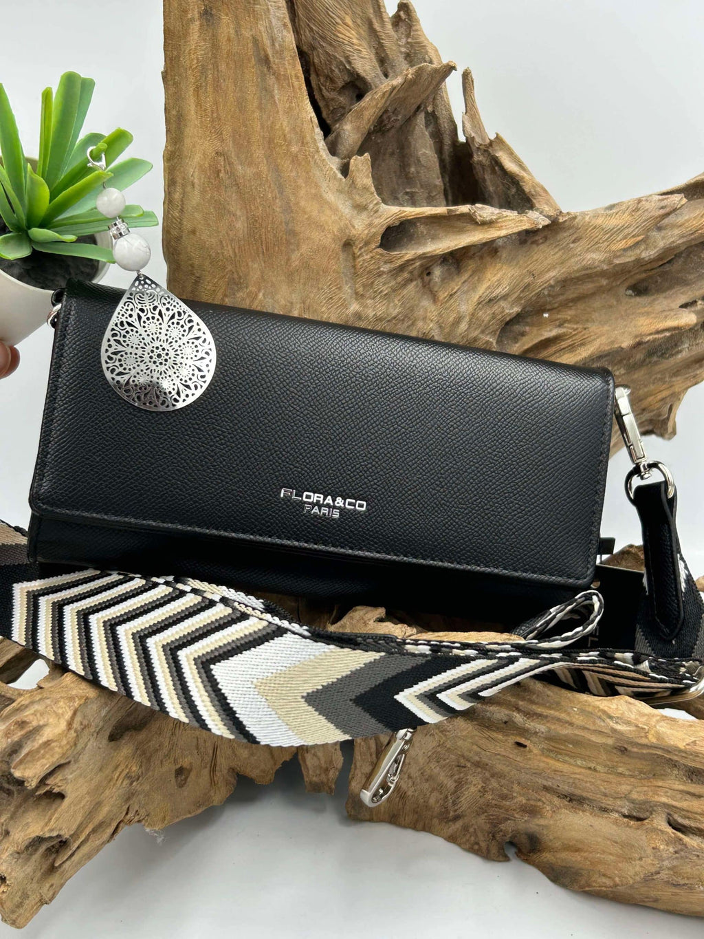 Sac porte feuille noir