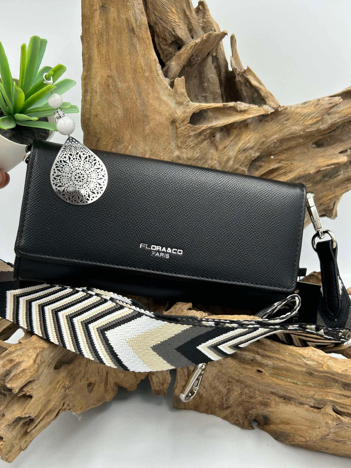 Sac porte feuille noir