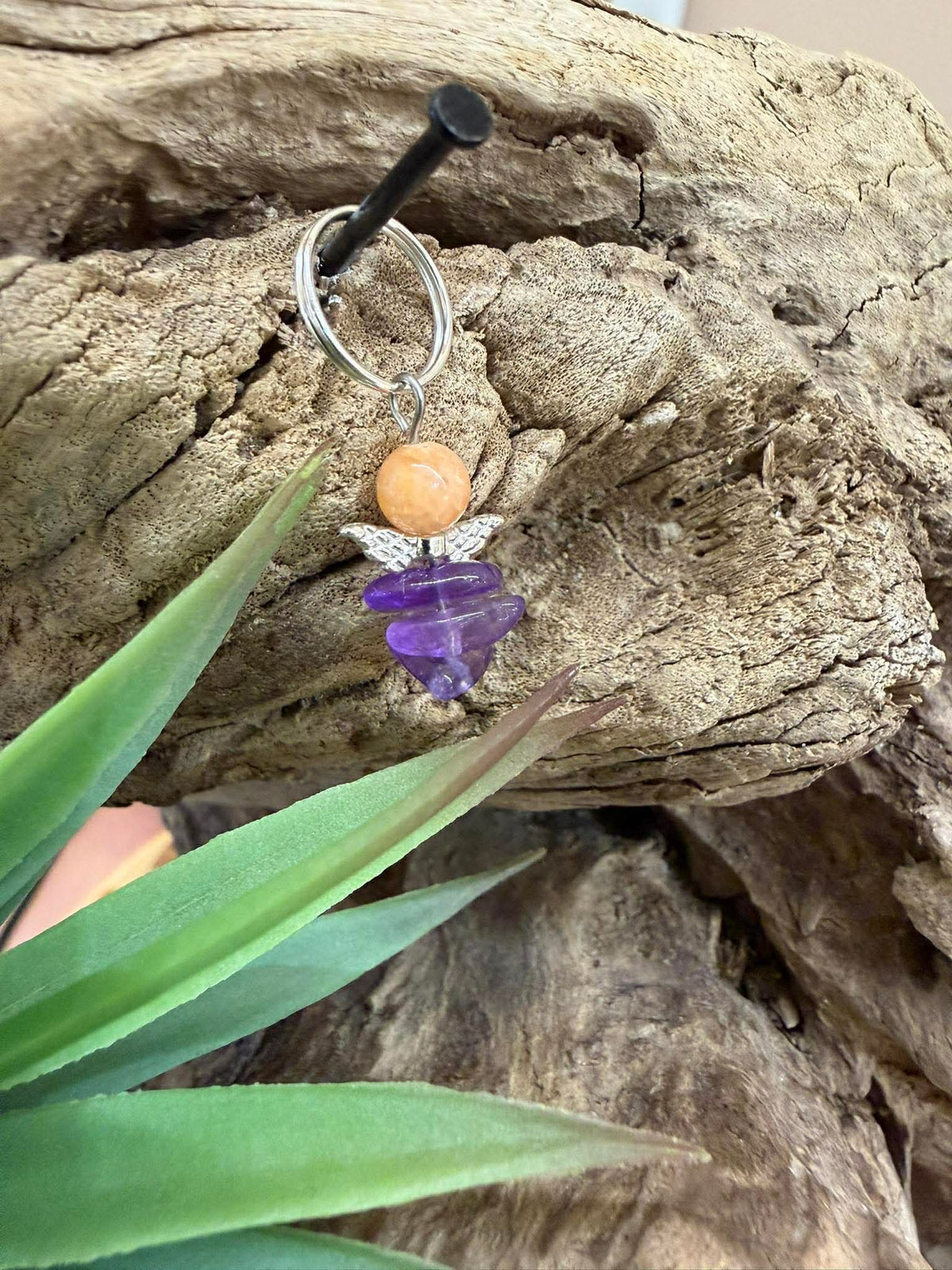 Porte-clé Ange Améthyste &calcite rouge