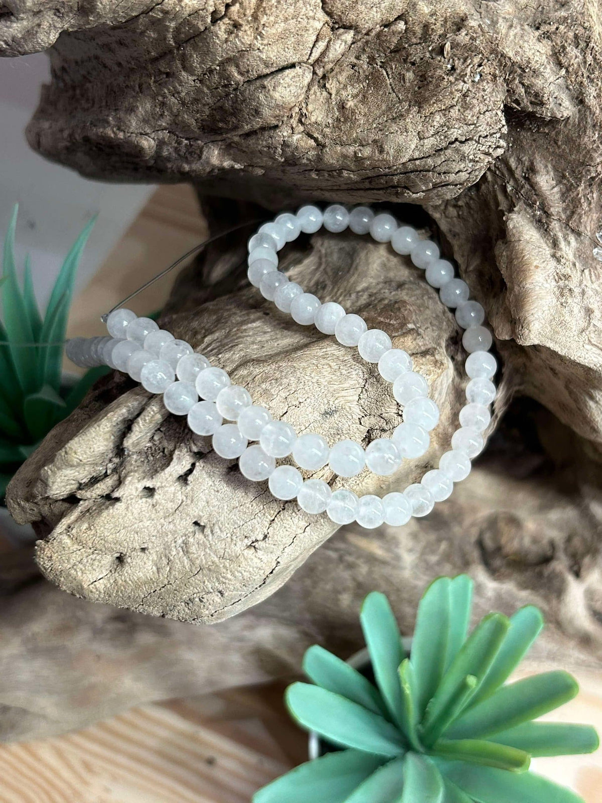 Brin de perles -Jade blanc naturelle  6mm