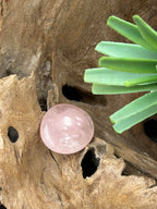 Galet Quartz Rose – Amour, tendresse et apaisement du cœur