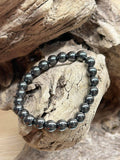 Bracelet en Hématite 8mm – Ancrage, Force et Protection Énergétique