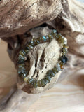Bracelet Chips Labradorite – Protection, Intuition et Régénération