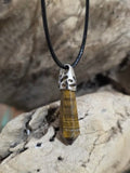 Collier en pointe type pendule en œil de tigre