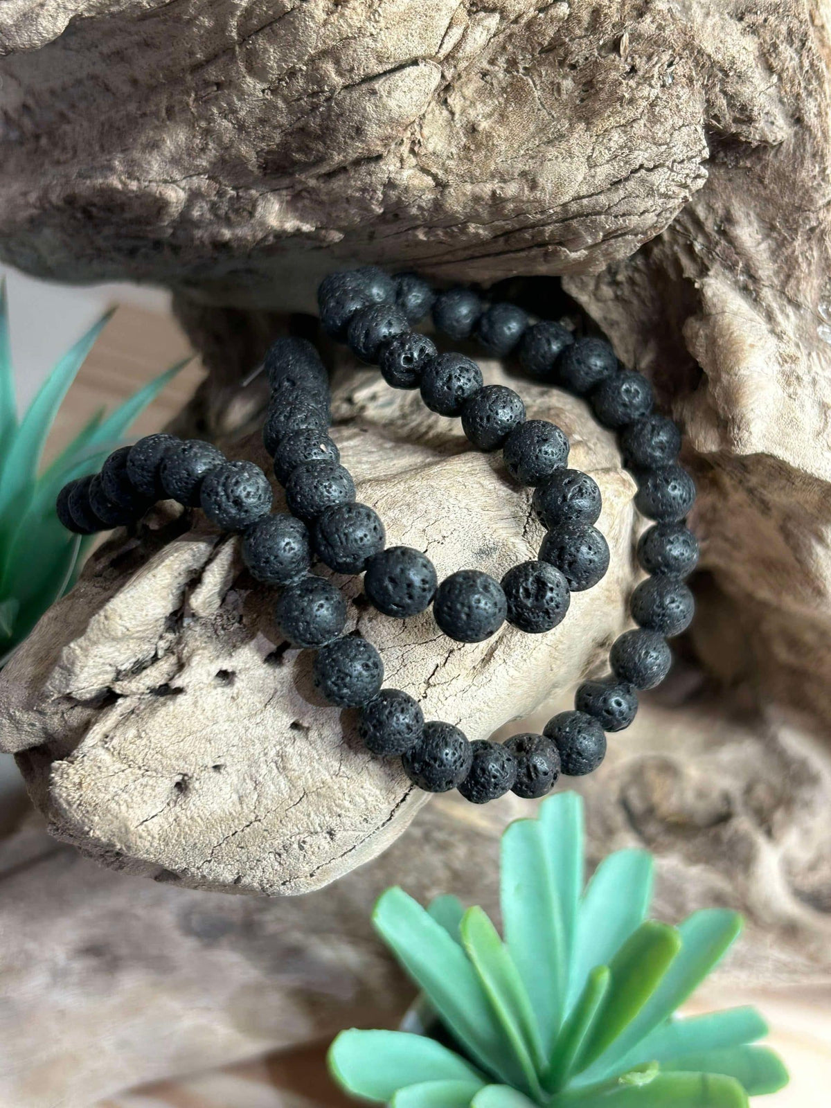Brin de perles-Pierre de lave naturelle 8mm