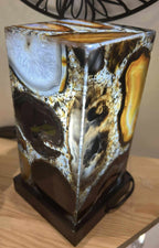 Lampe en plaque d’agate du Brésil