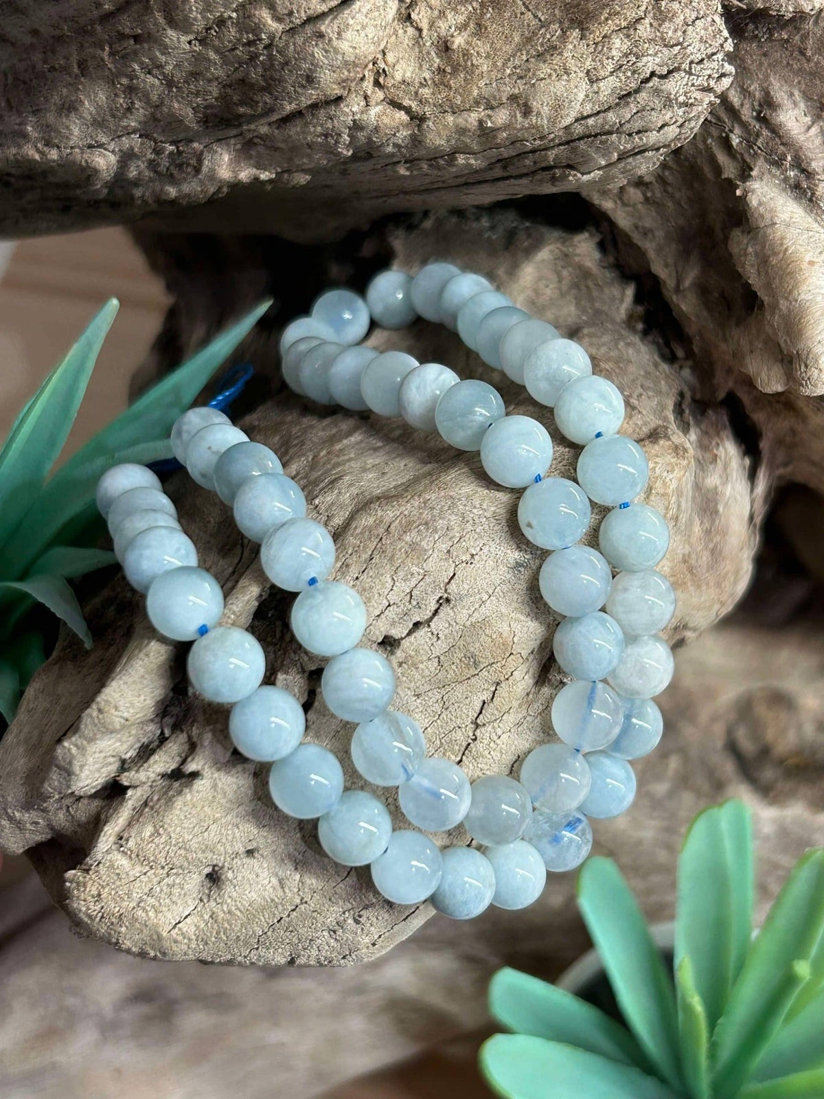Brin de perles-Aigue marine naturelle 8mm