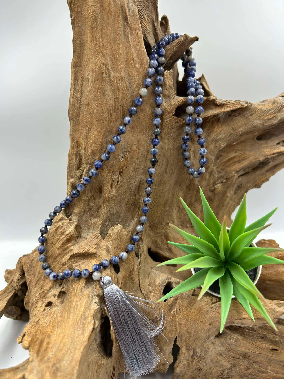 Collier pompon Sodalite